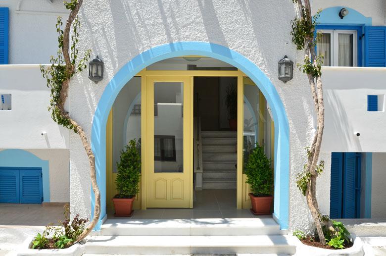 Готель Naxos Blue Sky Naxos City Екстер'єр фото